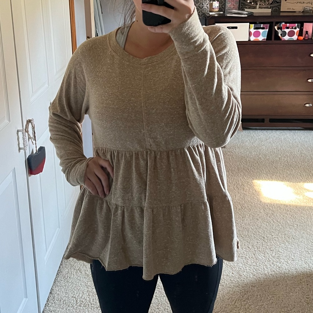 urban outfitters | size large peplum sweater top - Picture 2 of 5